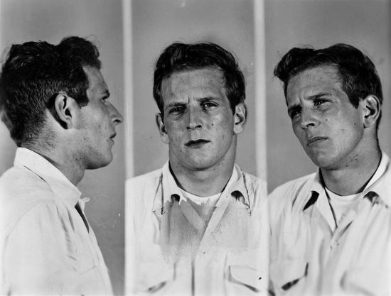 
Edward từng l&agrave; c&aacute;i t&ecirc;n bị truy n&atilde; của FBI trong những năm 1960.
