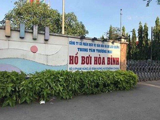 Diễn biến mới nhất vụ người mẹ tử vong ở hồ bơi ở Bình Chánh