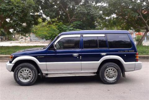 
Một mẫu Mitsubishi Pajero đời trước 2000 được người b&aacute;n m&ocirc;ng m&aacute; sơn sửa lại như mới để ch&agrave;o b&aacute;n với gi&aacute; 110 triệu đồng v&agrave; c&oacute; thể mặc cả
