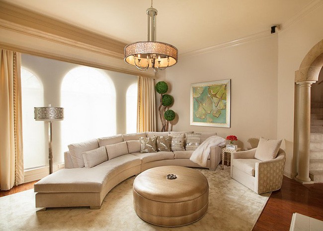 Khi lựa chọn đèn thả trần trang trí bên cạnh kiểu dáng, phong cách thiết kế thì kích thước của đèn cũng là một vấn đề bạn cần quan tâm đến.