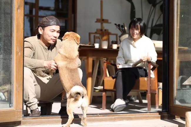 Vợ chồng họ đã có cuộc sống bình yên.