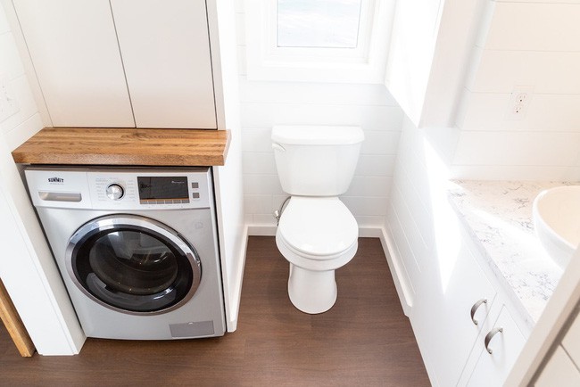 Căn phòng nhỏ đầy đủ công năng.