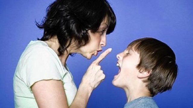 Cha mẹ đừng vội tức giận khi nghe con nói ghét mình