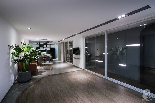 Ngôi nhà ống được bố trí các khu vực chức năng theo chiều dọc.