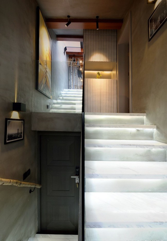 Mỗi không gian đều như bừng sáng ấn tượng hơn với những vân đá cẩm thạch.