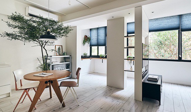 Là người Hà Lan nên đôi vợ chồng trẻ này thích sử dụng các chất liệu tự nhiên thân thiện với môi trường để làm nội thất trong nhà.