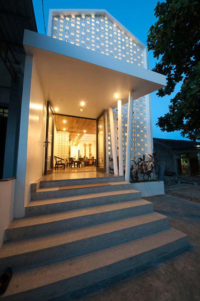 Đẹp lung linh khi về đêm.