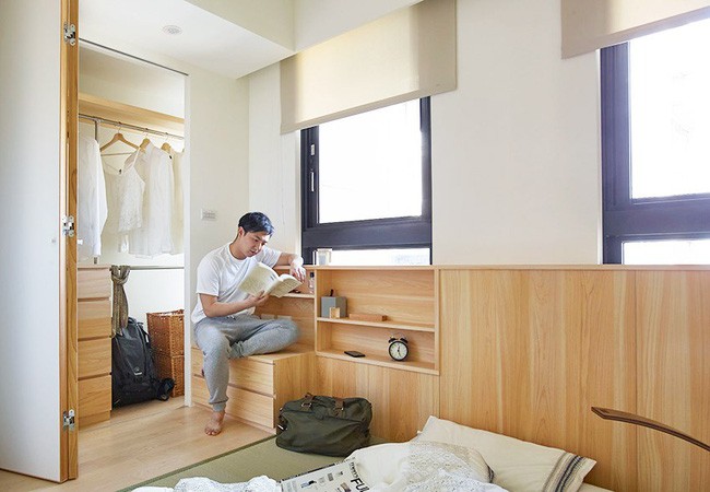 Gỗ được ốp tường tạo sự ấm cúng, thân thiện.