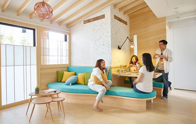 Căn phòng độc đáo với sự kết nối góc chuyện trò với nơi ăn uống.