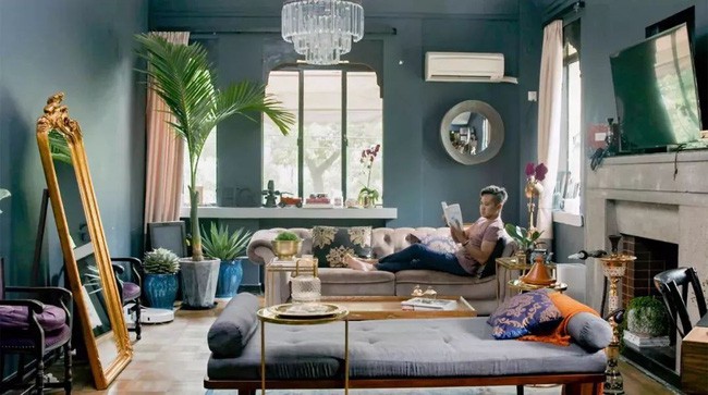 Không gian vói màu tối nhưng vô cùng sang trọng.