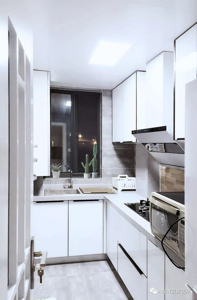 Sau khi được thay áo mới.