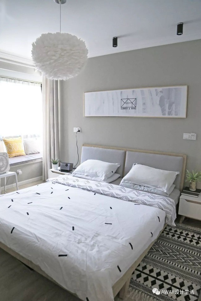 Phòng ngủ thiết kế đơn giản.