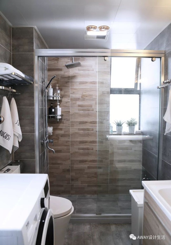 Không gian sáng thoáng, hiện đại.