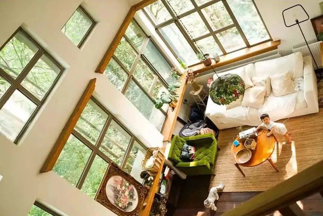 Góc tận hưởng thiên nhiên tươi đẹp xung quanh.