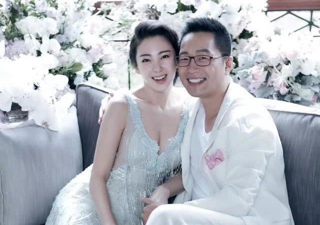 Vi&ecirc;n Ba Nguy&ecirc;n v&agrave; Trương Vũ Kỳ thời hạnh ph&uacute;c.