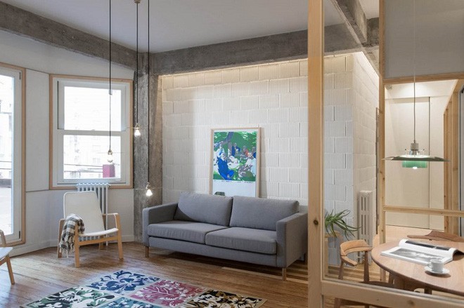 Thảm trải sàn theo phong cách miền nhiệt đới cũng làm cho không khí ngôi nhà thêm sôi nổi, hào hứng hơn.