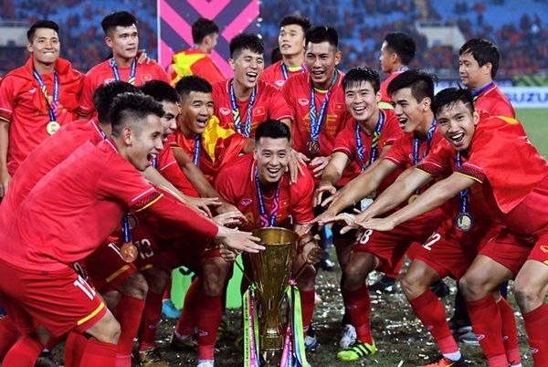 
Niềm vui của đoàn quân HLV Park Hang - seo khi giành chức vô địch AFF cup 2018. Ảnh: TL
