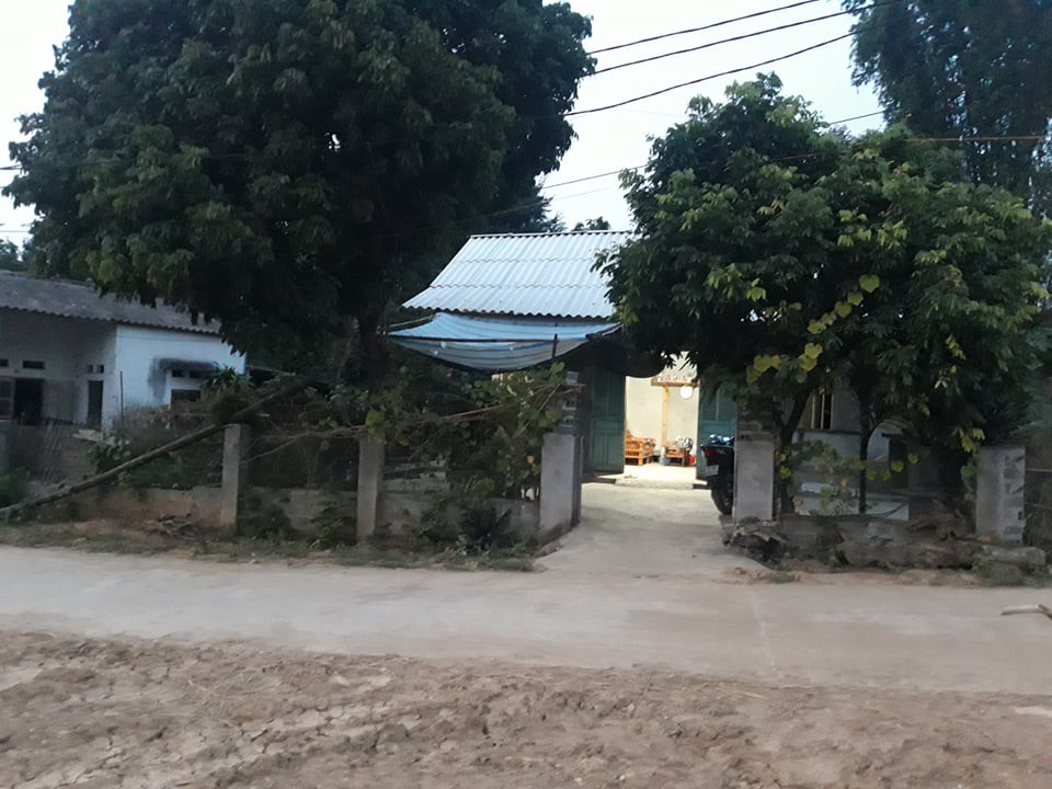 Tuổi thơ “dữ dội” của 1 trong 2 nghi phạm sát hại tài xế xe Grab tại Hà Nội - Ảnh 2. Tuổi thơ “dữ dội” của 1 trong 2 nghi phạm sát hại tài xế xe Grab tại Hà Nội - Ảnh 2.