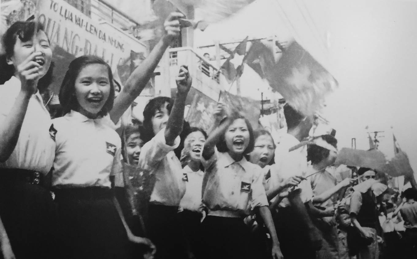 Hà Nội mùa thu 1954 - Ảnh 9. Hà Nội mùa thu 1954 - Ảnh 9.