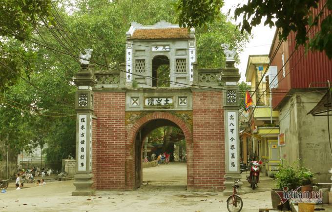 Lão gia giàu nứt vách ẩn mình trong ngôi làng cổ 800 tuổi ở Bắc Giang - Ảnh 1. Lão gia giàu nứt vách ẩn mình trong ngôi làng cổ 800 tuổi ở Bắc Giang - Ảnh 1.