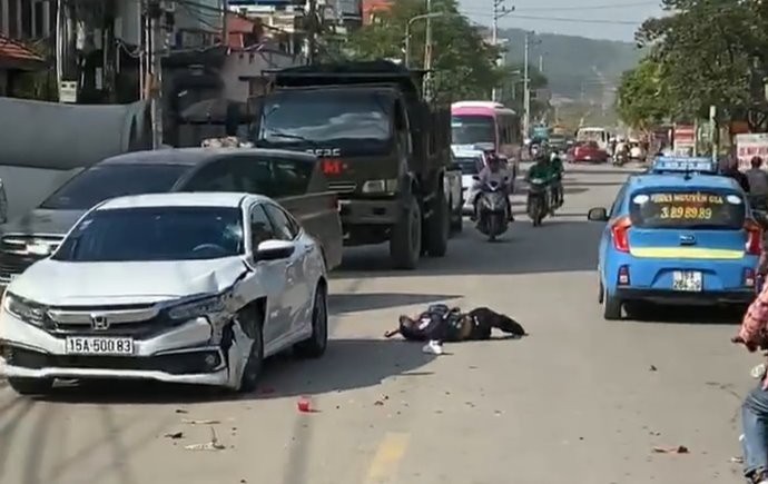 Hải Phòng: Tông trực diện xe ô tô, 2 thanh niên thương vong - Ảnh 2. Hải Phòng: Tông trực diện xe ô tô, 2 thanh niên thương vong - Ảnh 2.