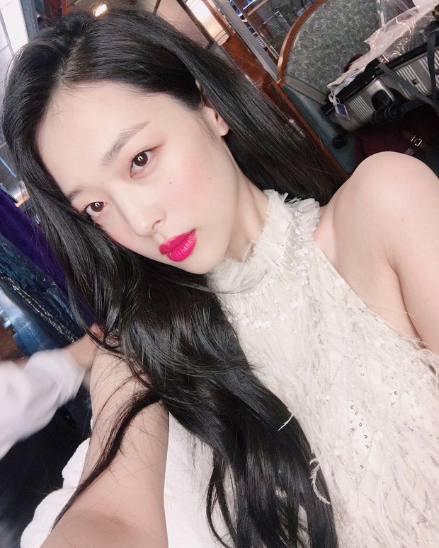 Choi Sulli: Nàng hoa lê tuyết được Lee So Man cưng chiều nhưng làm gì, yêu ai cũng chẳng bao giờ vừa mắt netizen Hàn - Ảnh 17.