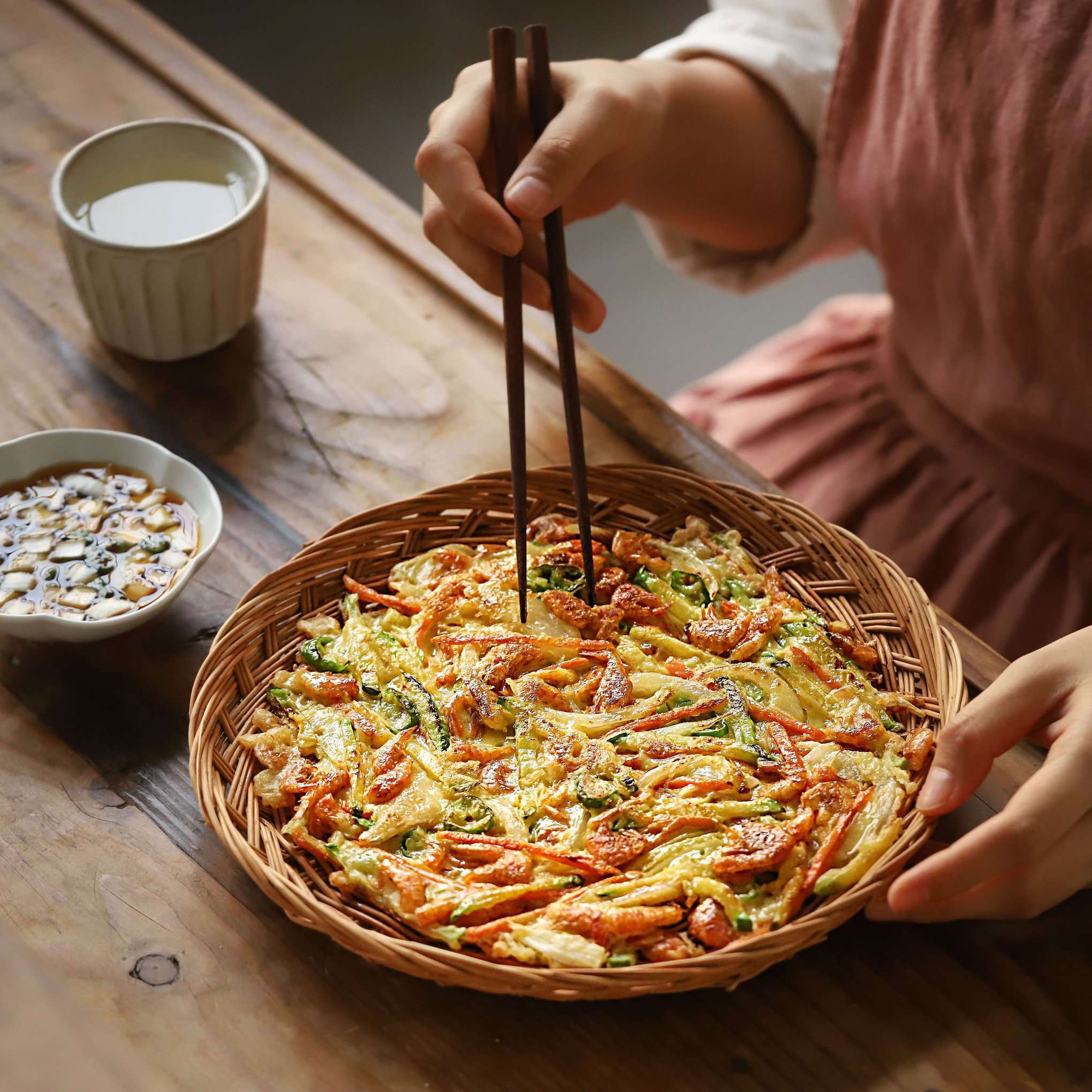 Học người Hàn cách làm bánh tôm dễ như ăn kẹo mà ngon lạ thử một lần là mê - Ảnh 6. Học người Hàn cách làm bánh tôm dễ như ăn kẹo mà ngon lạ thử một lần là mê - Ảnh 6.