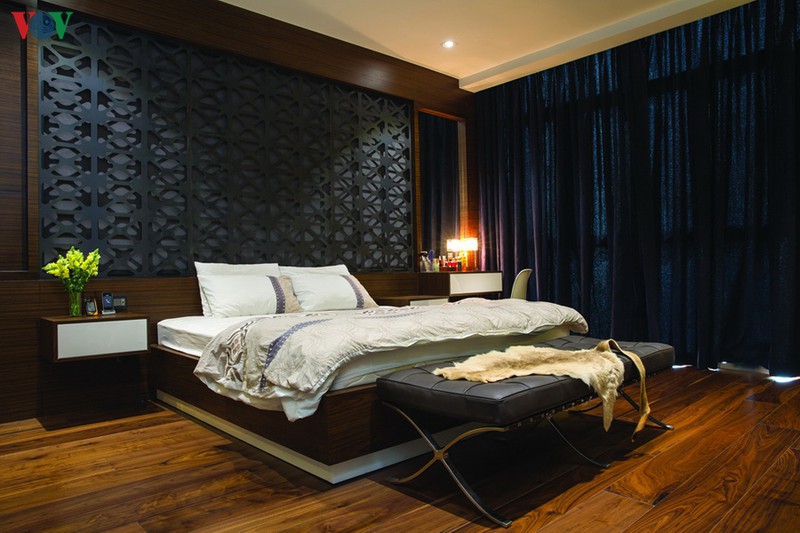 Căn hộ gây ấn tượng với chất liệu kim loại của chủ nhà kinh doanh sắt thép - Ảnh 9. Căn hộ gây ấn tượng với chất liệu kim loại của chủ nhà kinh doanh sắt thép - Ảnh 9.