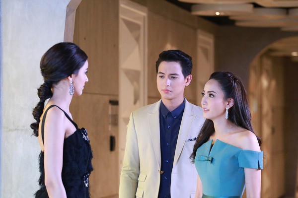 Từ chối giúp đỡ em gái của người yêu, một tháng sau tôi sốc không nói thành lời khi tình cờ gặp lại anh tại nhà hàng - Ảnh 2. Từ chối giúp đỡ em gái của người yêu, một tháng sau tôi sốc không nói thành lời khi tình cờ gặp lại anh tại nhà hàng - Ảnh 2.