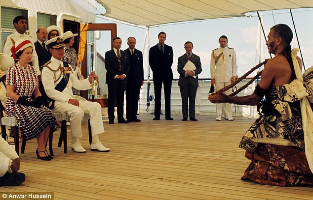 Lời nguyền trăng mật trên chiếc du thuyền sang trọng bậc nhất hoàng gia: 4 cặp đôi đều tan nát gia đình, trong đó có 3 người con của Nữ hoàng Anh - Ảnh 5.