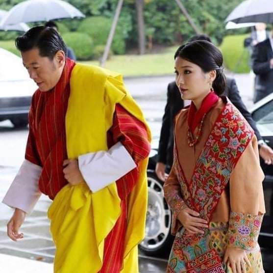 Hoàng hậu vạn người mê Bhutan khiến dân tình phát sốt tại lễ đăng quang Nhật hoàng để lộ loạt ảnh quá khứ gây ngỡ ngàng - Ảnh 2.