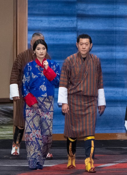 Hoàng hậu vạn người mê Bhutan khiến dân tình phát sốt tại lễ đăng quang Nhật hoàng để lộ loạt ảnh quá khứ gây ngỡ ngàng - Ảnh 3.