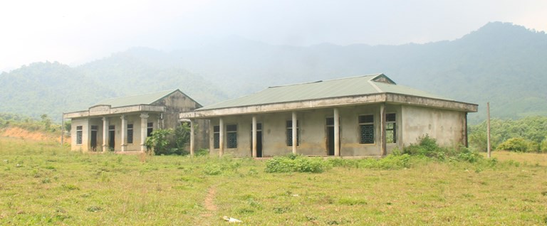 Dân mỏi mòn chờ khu tái định cư treo hơn 10 năm - Ảnh 3. Dân mỏi mòn chờ khu tái định cư treo hơn 10 năm - Ảnh 3.