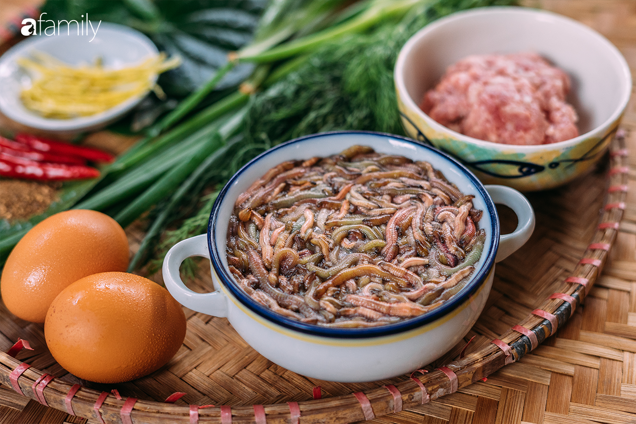 Rươi - báu vật ruộng đồng và văn hóa đi ăn rươi đi mỗi khi lạnh trời của người Hà Nội - Ảnh 15. Rươi - báu vật ruộng đồng và văn hóa đi ăn rươi đi mỗi khi lạnh trời của người Hà Nội - Ảnh 15.