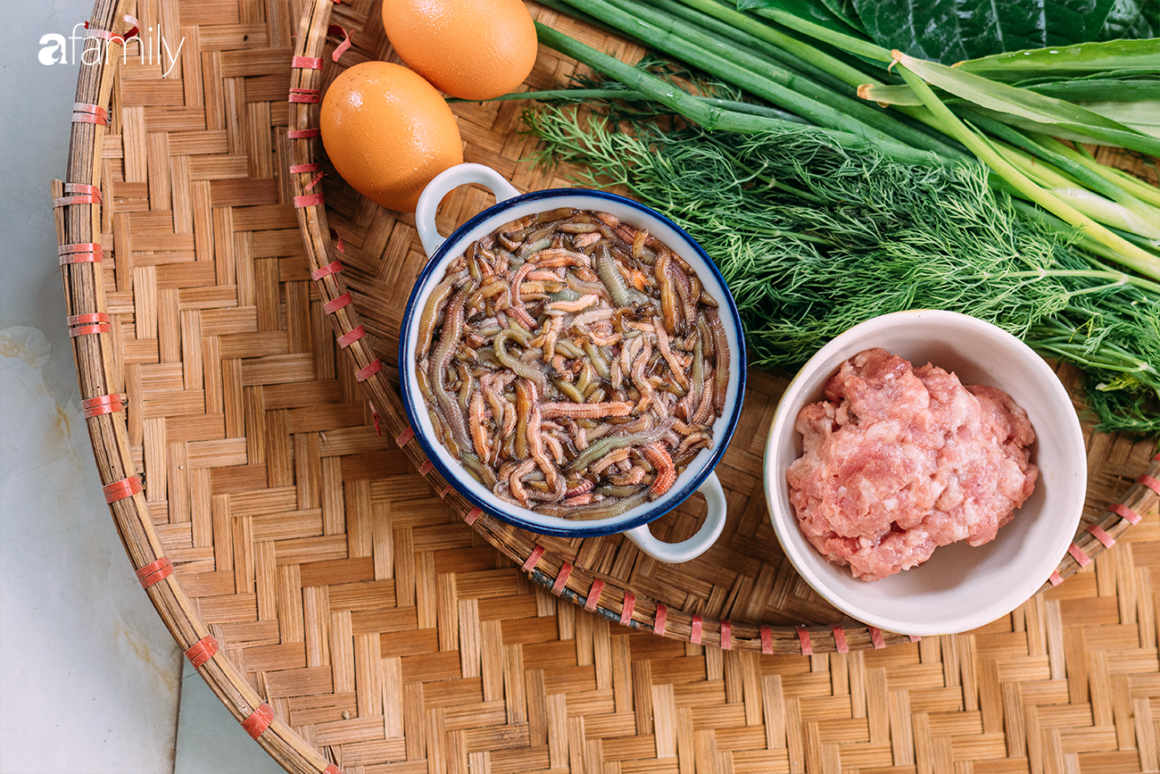 Rươi - báu vật ruộng đồng và văn hóa đi ăn rươi đi mỗi khi lạnh trời của người Hà Nội - Ảnh 16. Rươi - báu vật ruộng đồng và văn hóa đi ăn rươi đi mỗi khi lạnh trời của người Hà Nội - Ảnh 16.