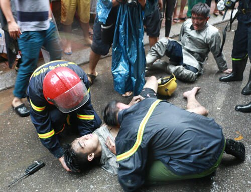 Cuộc giải cứu chàng trai trong đám cháy của anh lính cứu hỏa  - Ảnh 2.