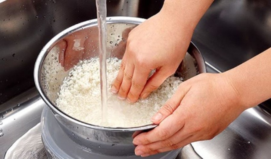 6 sai lầm khiến cơm mất hết chất dinh dưỡng khi nấu nồi cơm điện - Ảnh 6. 6 sai lầm khiến cơm mất hết chất dinh dưỡng khi nấu nồi cơm điện - Ảnh 6.