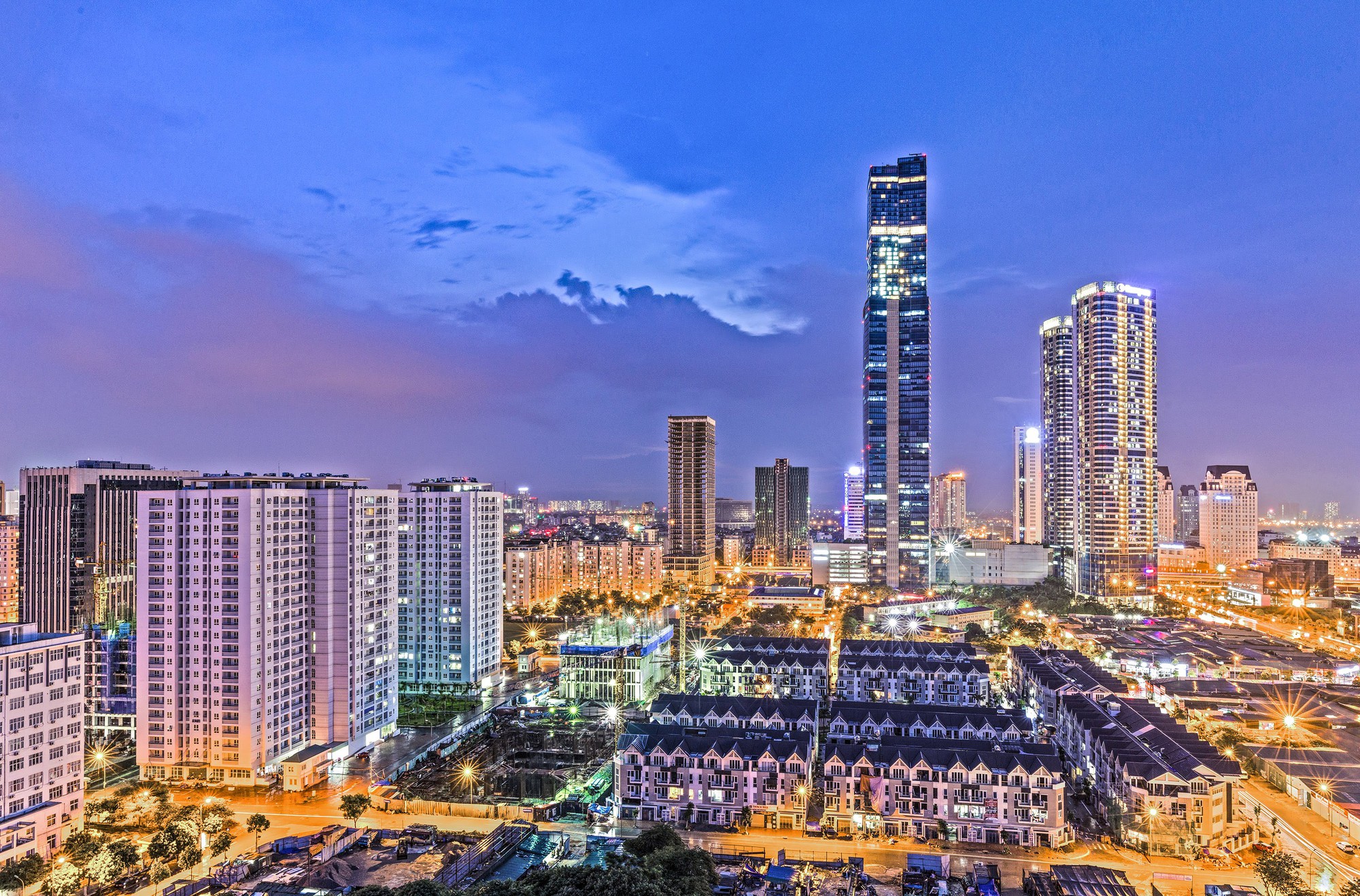 Hà Nội, 65 năm một chặng đường hào hùng - Ảnh 2. Hà Nội, 65 năm một chặng đường hào hùng - Ảnh 2.