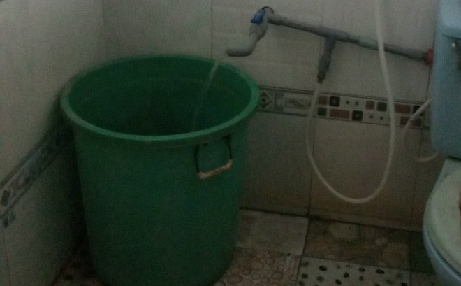 Người mẹ bàng hoàng khi phát hiện xác con gái 3 tuổi trong bồn nước - Ảnh 1. Người mẹ bàng hoàng khi phát hiện xác con gái 3 tuổi trong bồn nước - Ảnh 1.