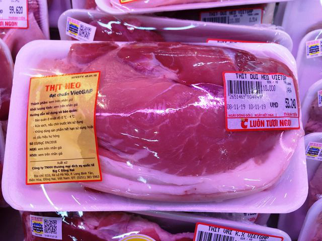 Giá thịt heo “leo thang”, người tiêu dùng…“bấm bụng” mua ít lại - Ảnh 3.
