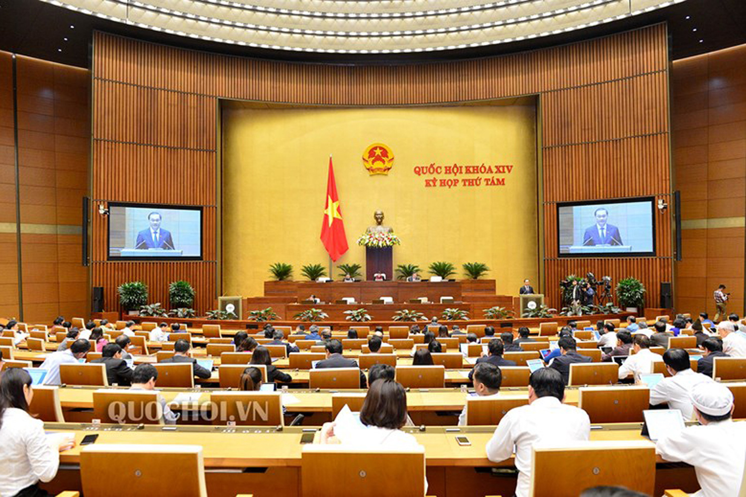 Kỳ họp thứ 8, Quốc hội khóa XIV: Nhiều quy định về môi trường, thiên tai, xây dựng sẽ được điều chỉnh - Ảnh 1. Kỳ họp thứ 8, Quốc hội khóa XIV: Nhiều quy định về môi trường, thiên tai, xây dựng sẽ được điều chỉnh - Ảnh 1.
