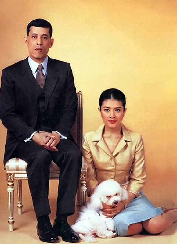 Người vợ hai bị ruồng bỏ của vua Thái Lan - Ảnh 2.
