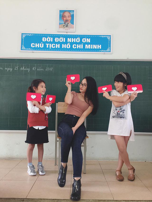 Cô giáo Việt Nam được truyền thông Trung Quốc khen quyến rũ” - Ảnh 4.