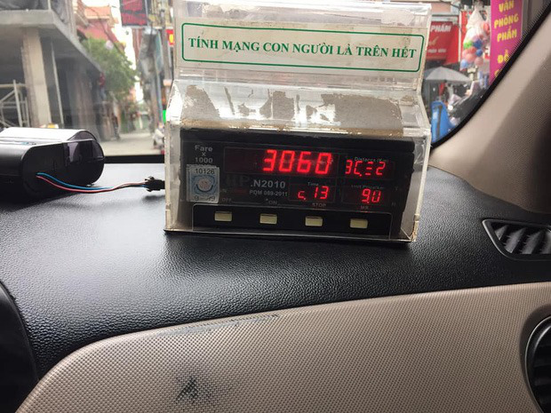 Đuổi việc tài xế taxi sau vụ “chặt chém” khách Tây 3 triệu cho quãng đường 17km - Ảnh 3.