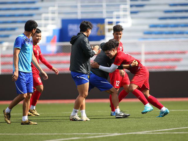 U22 Việt Nam ngược dòng thắng Indonesia 2-1 vào phút bù giờ - Ảnh 39.