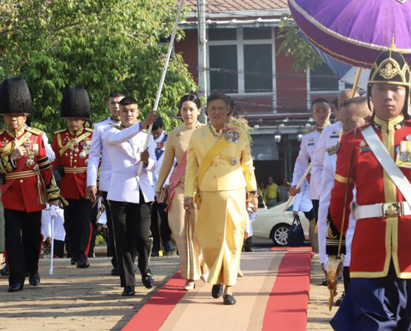 Em gái nhà vua Thái Lan bất ngờ xuất hiện đầy mạnh mẽ sau khi nhập viện cấp cứu vì bệnh tim - Ảnh 2.