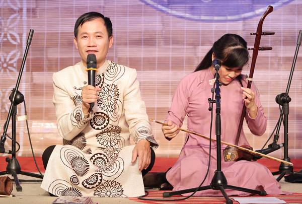 Nhạc sĩ quê Kinh Bắc nặng lòng 25 năm với âm nhạc dân gian - Ảnh 2.