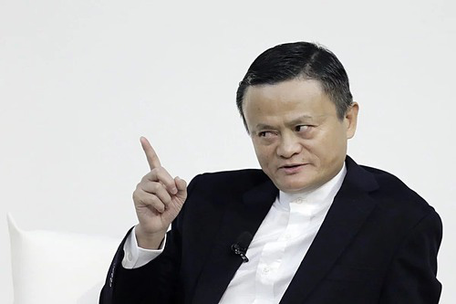 Bạn bè dồn dập gọi Jack Ma vay tiền - Ảnh 1.