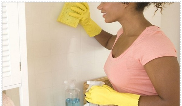 5 mẹo mà bạn nên thường xuyên áp dụng để phòng tắm luôn thơm, sạch như khách sạn - Ảnh 2.