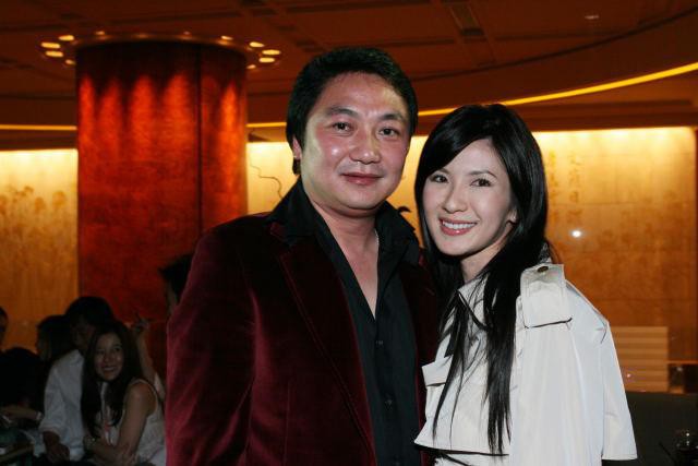 Cựu tiếp viên xinh đẹp Jamie Chua bên người chồng đại gia Nurdian Cuaca.